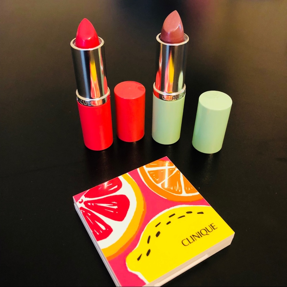 NEW Clinique Bundle 3 pcs-Lipstick & Shadow Blush